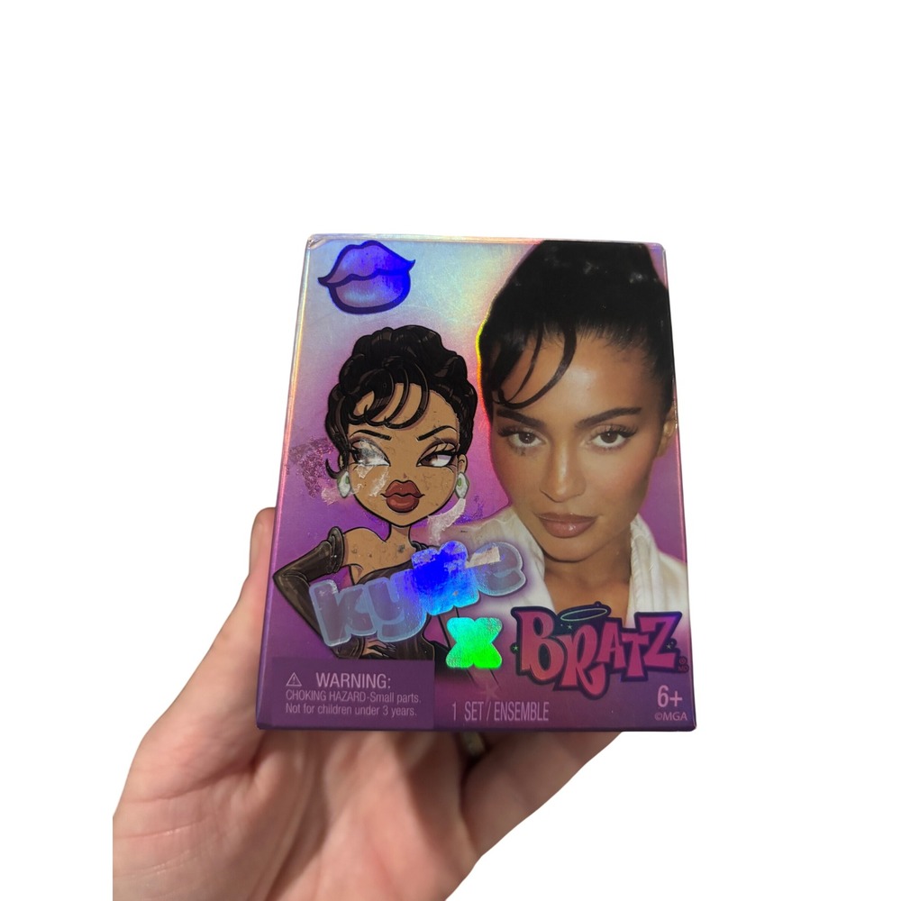 Kylie X Bratz Mini Collectibles Series 1 Limited Edition Surprise Collectible